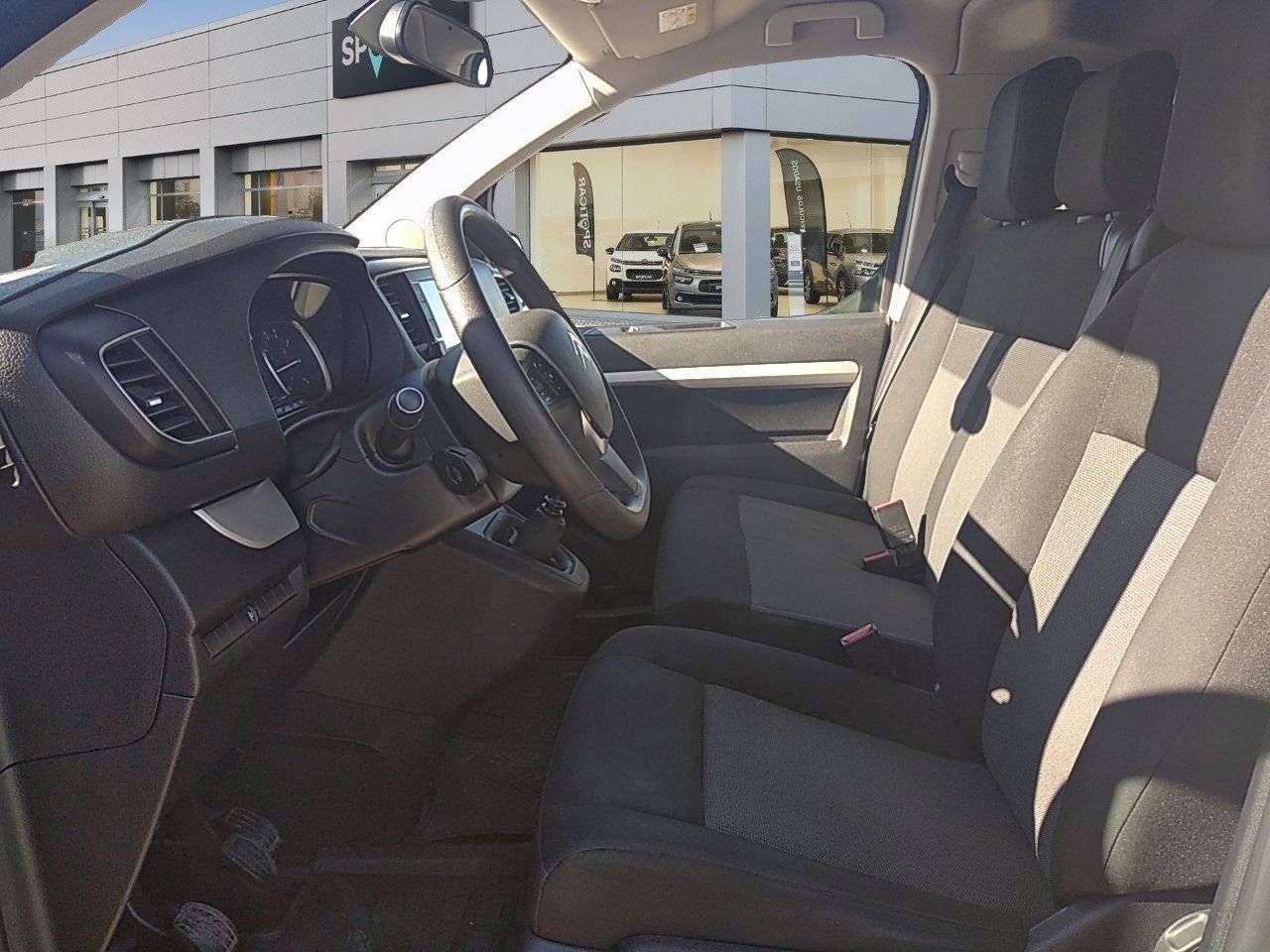 Foto Citroën Spacetourer 11
