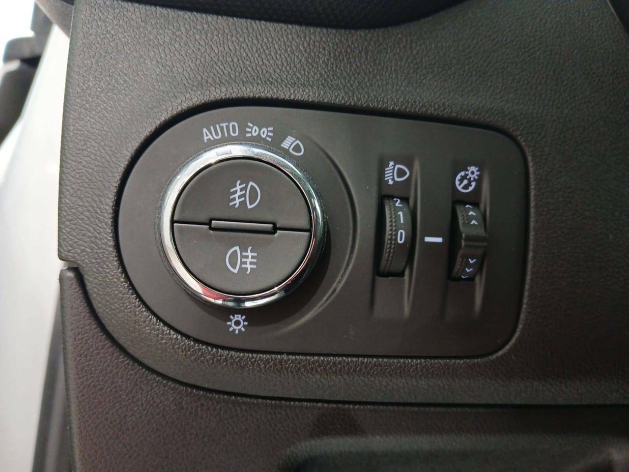 Foto Opel CrossLand 25
