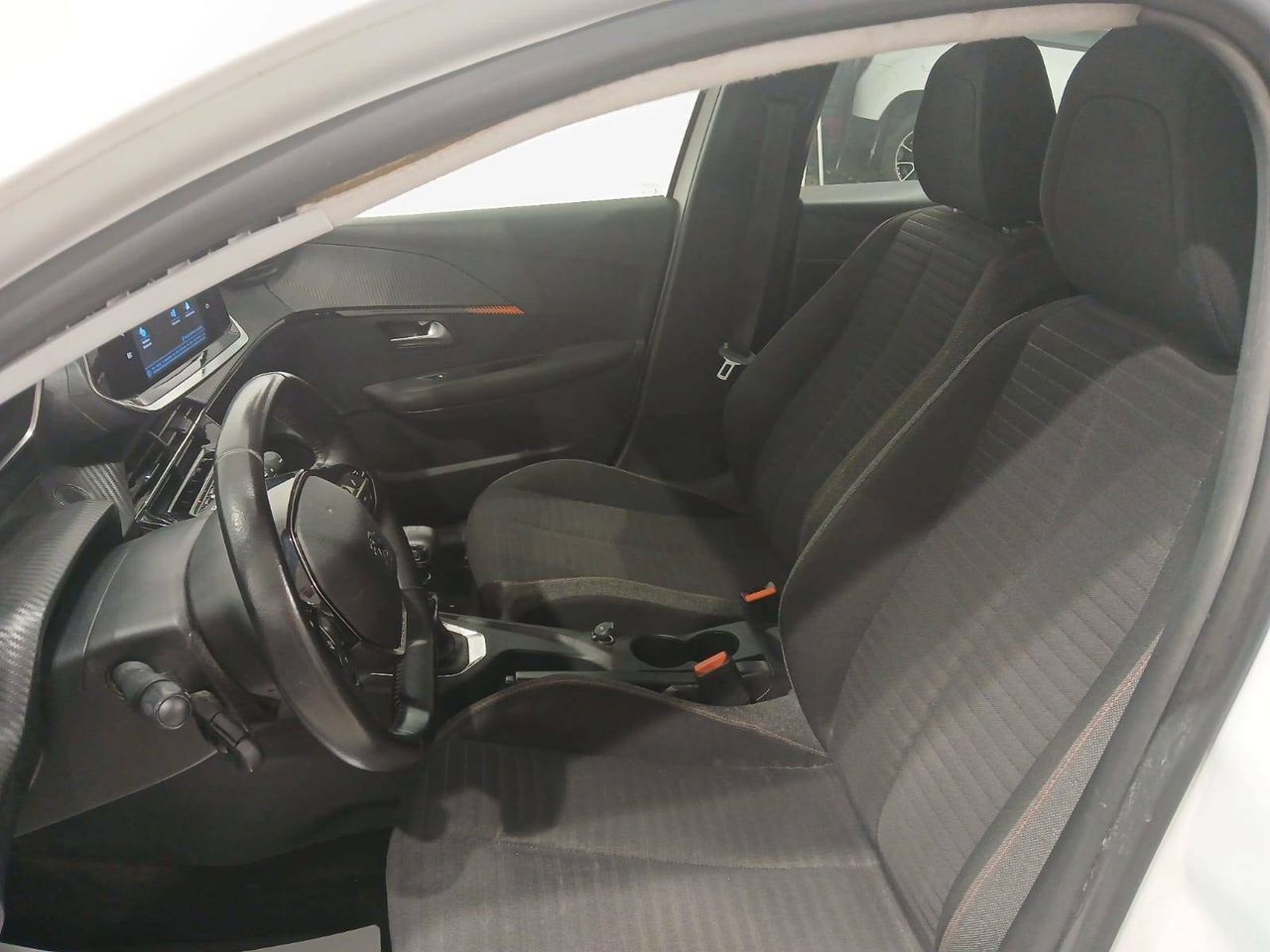 Foto Peugeot 208 9