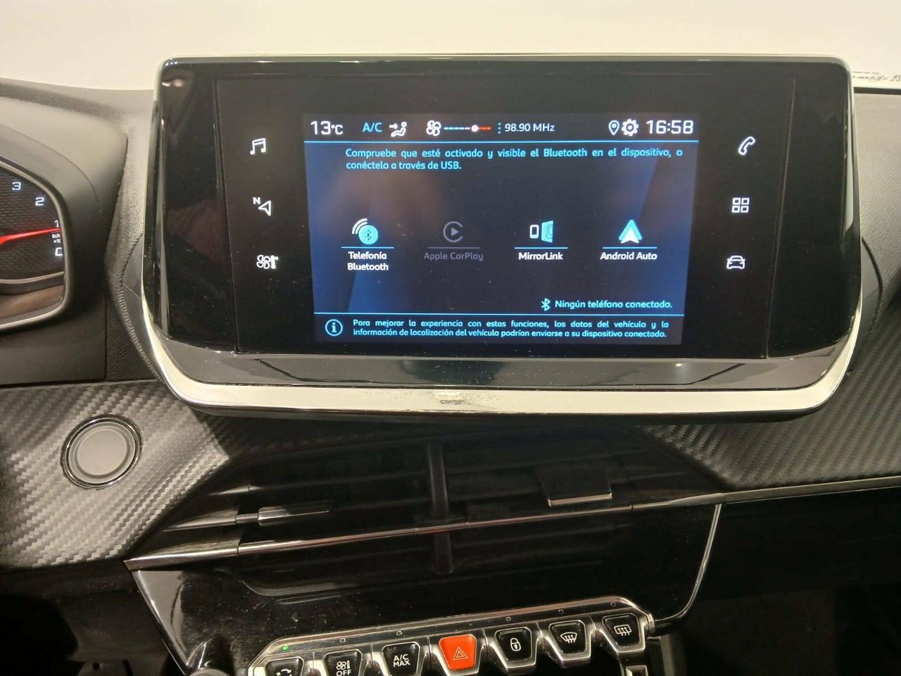 Foto Peugeot 208 13