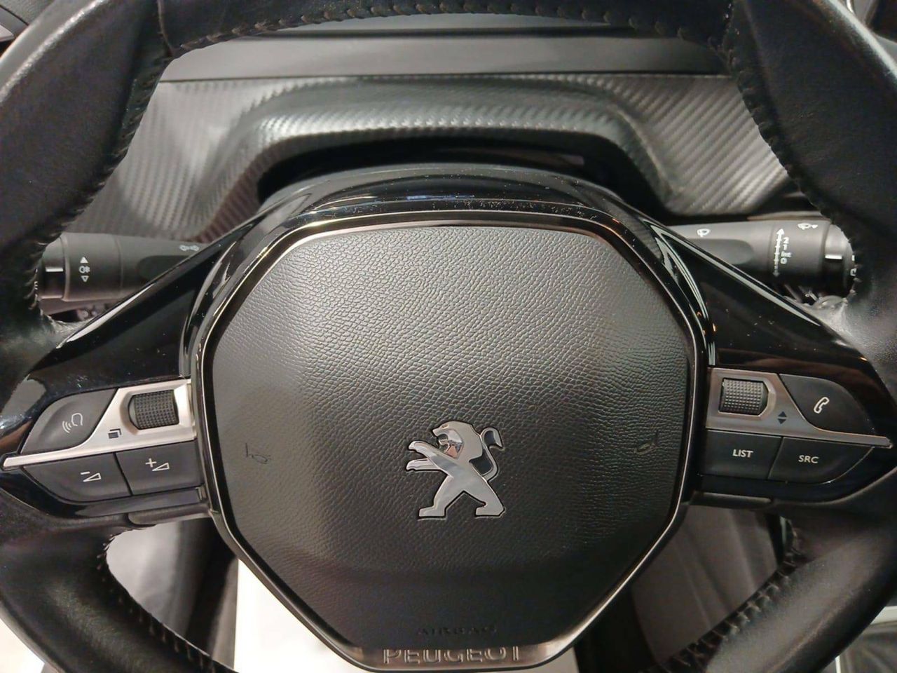 Foto Peugeot 208 21