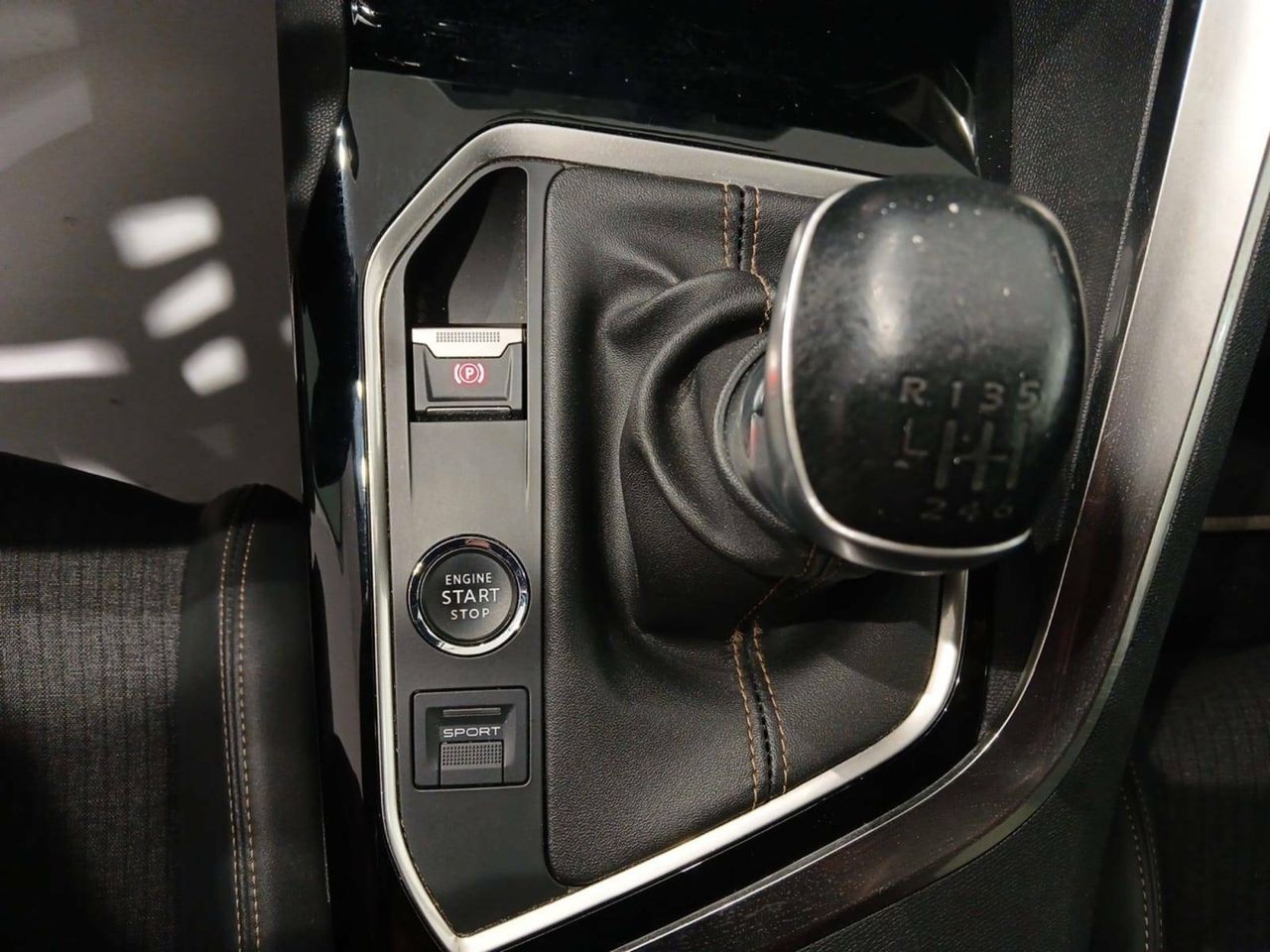 Foto Peugeot 3008 13