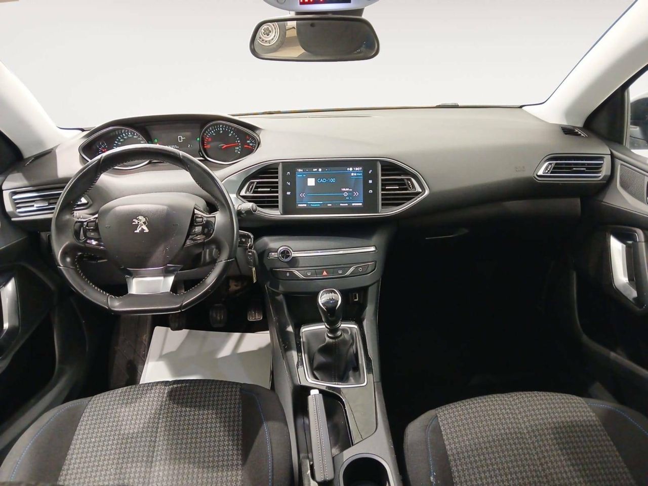 Foto Peugeot 308 8