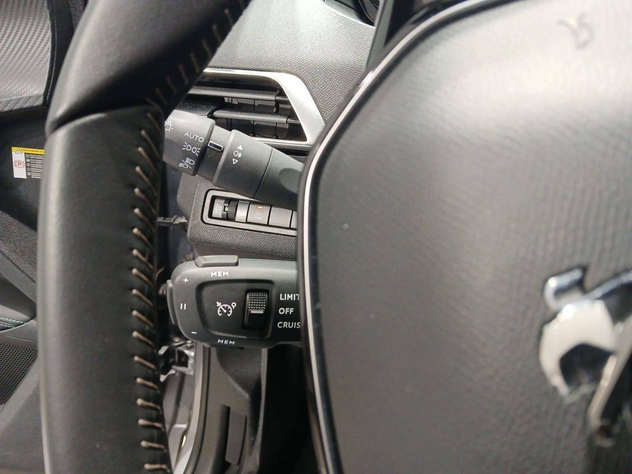 Foto Peugeot 5008 22