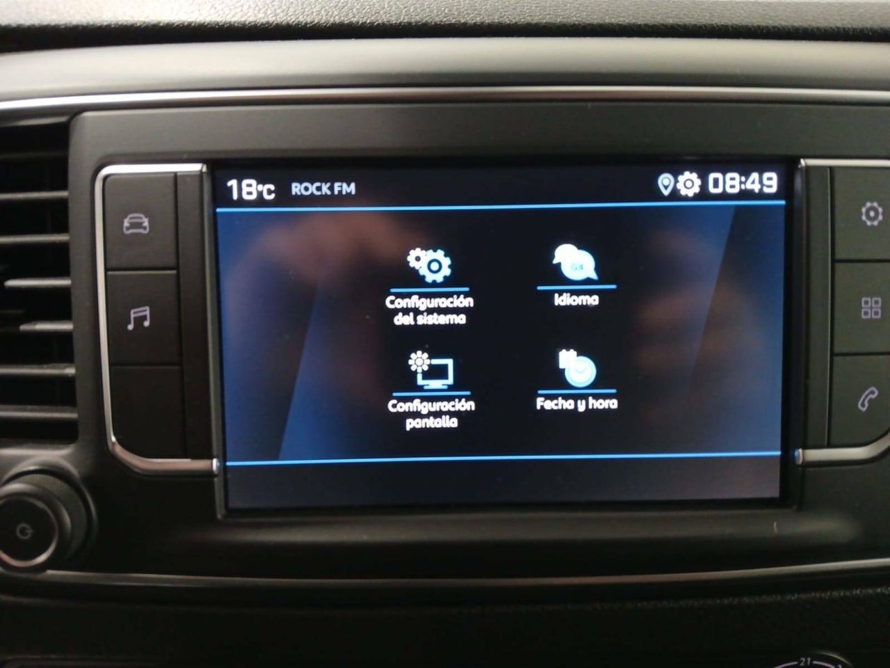 Foto Peugeot Traveller 23