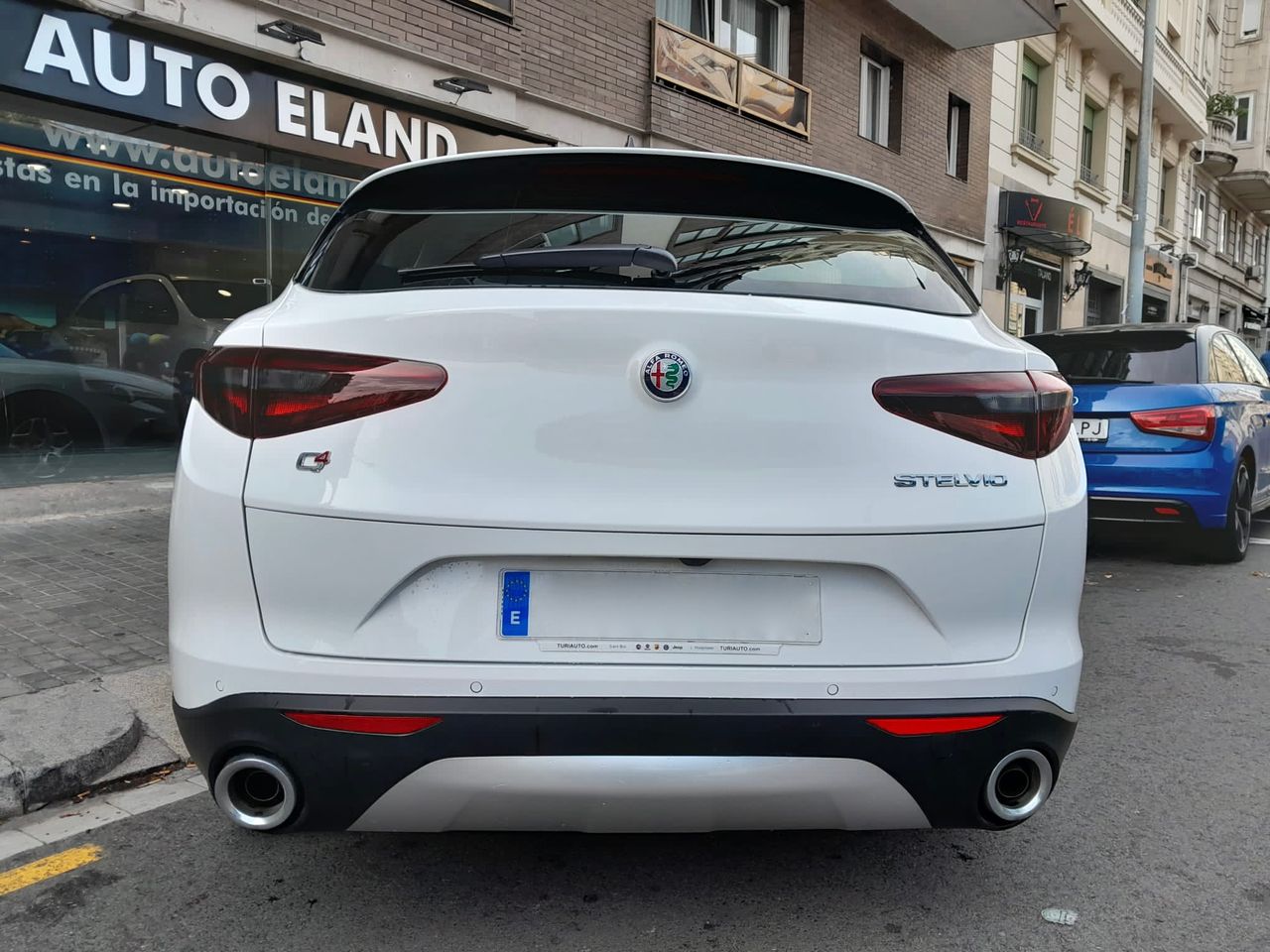 Foto Alfa Romeo Stelvio 3