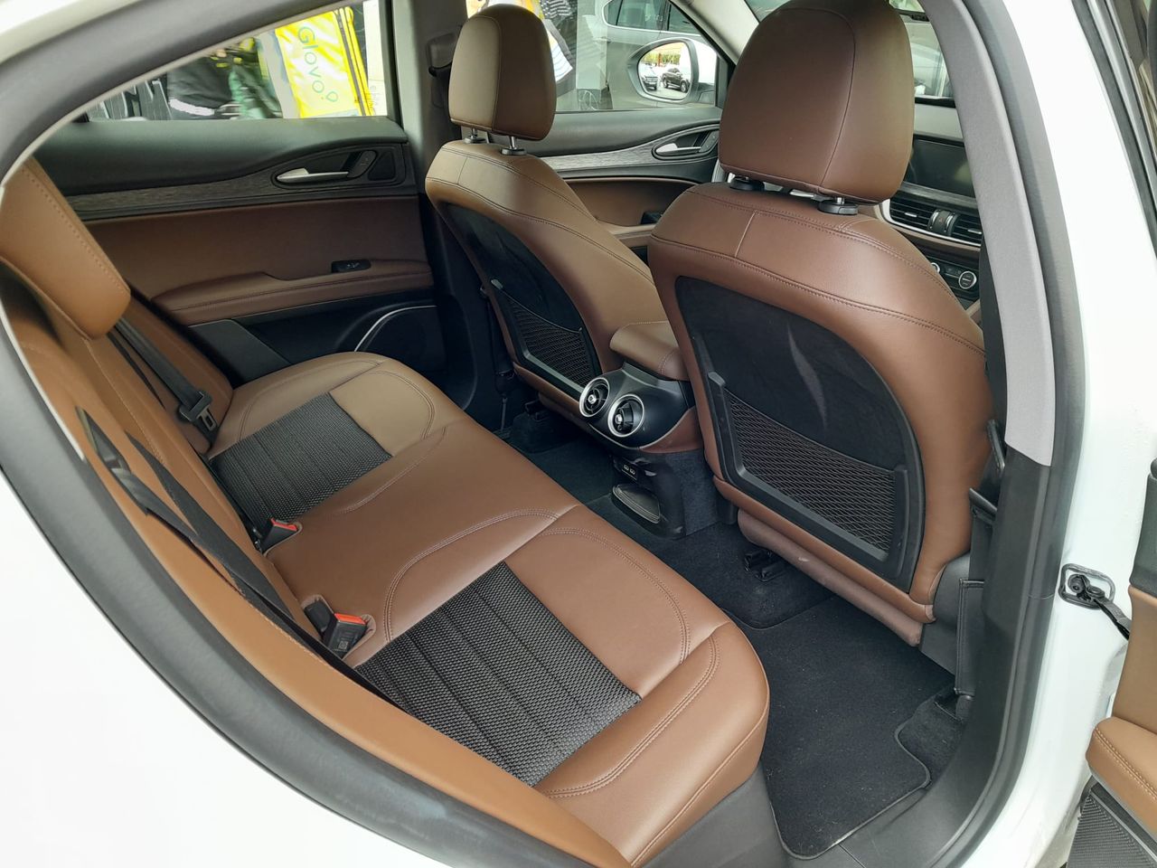 Foto Alfa Romeo Stelvio 12