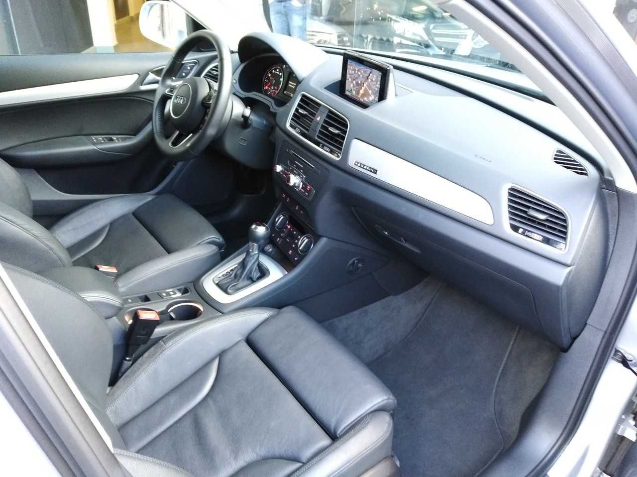 Foto Audi Q3 7