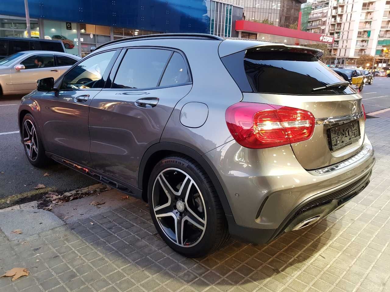 Foto Mercedes-Benz Clase GLA 5
