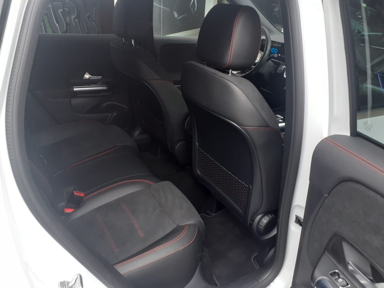Foto Mercedes-Benz Clase GLA 12