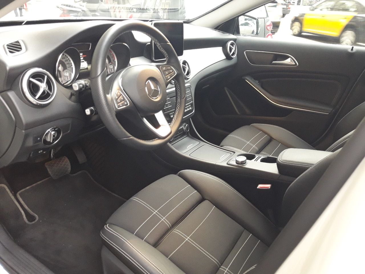 Foto Mercedes-Benz Clase GLA 8
