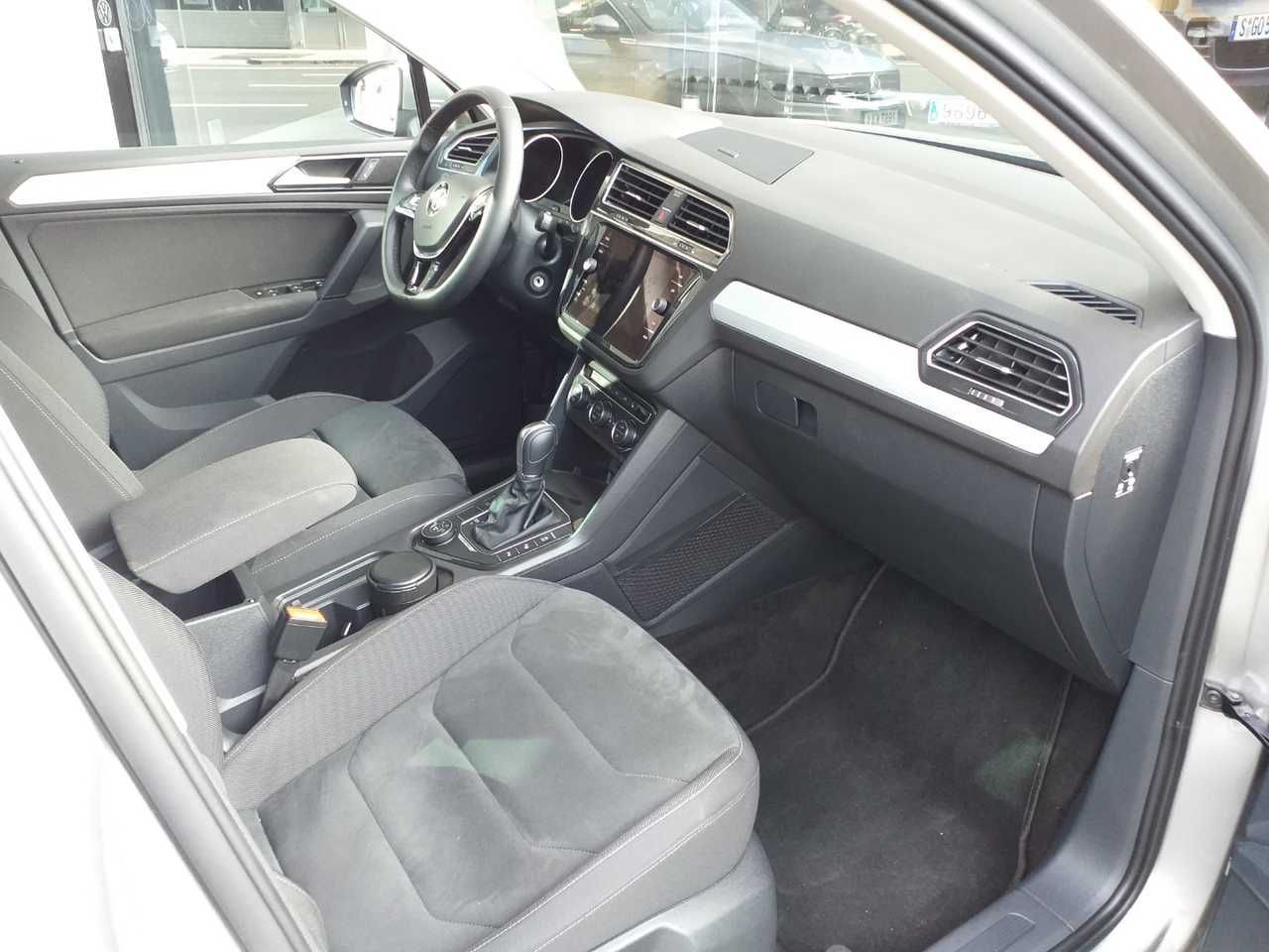 Foto Volkswagen Tiguan 9