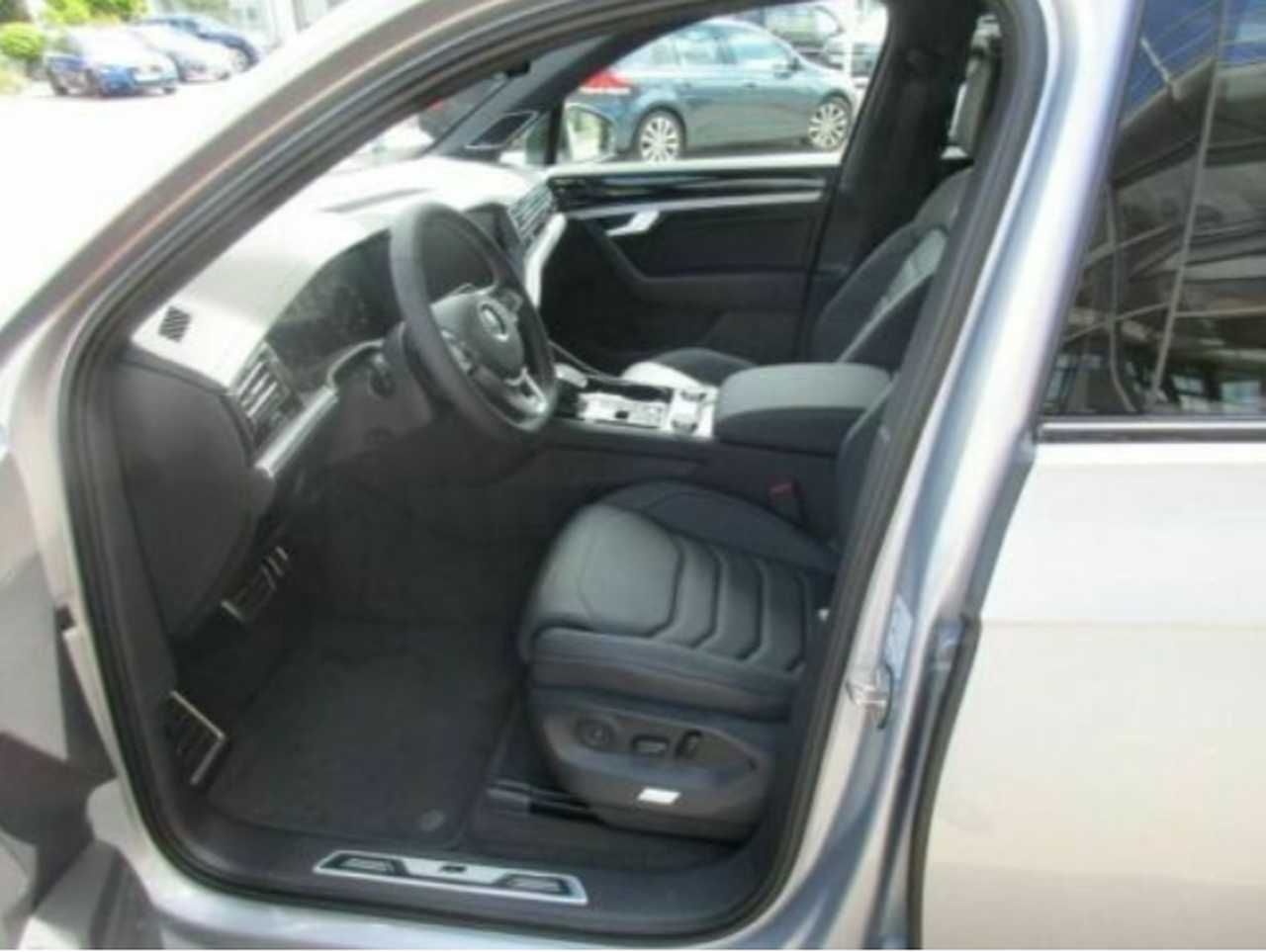 Foto Volkswagen Touareg 4