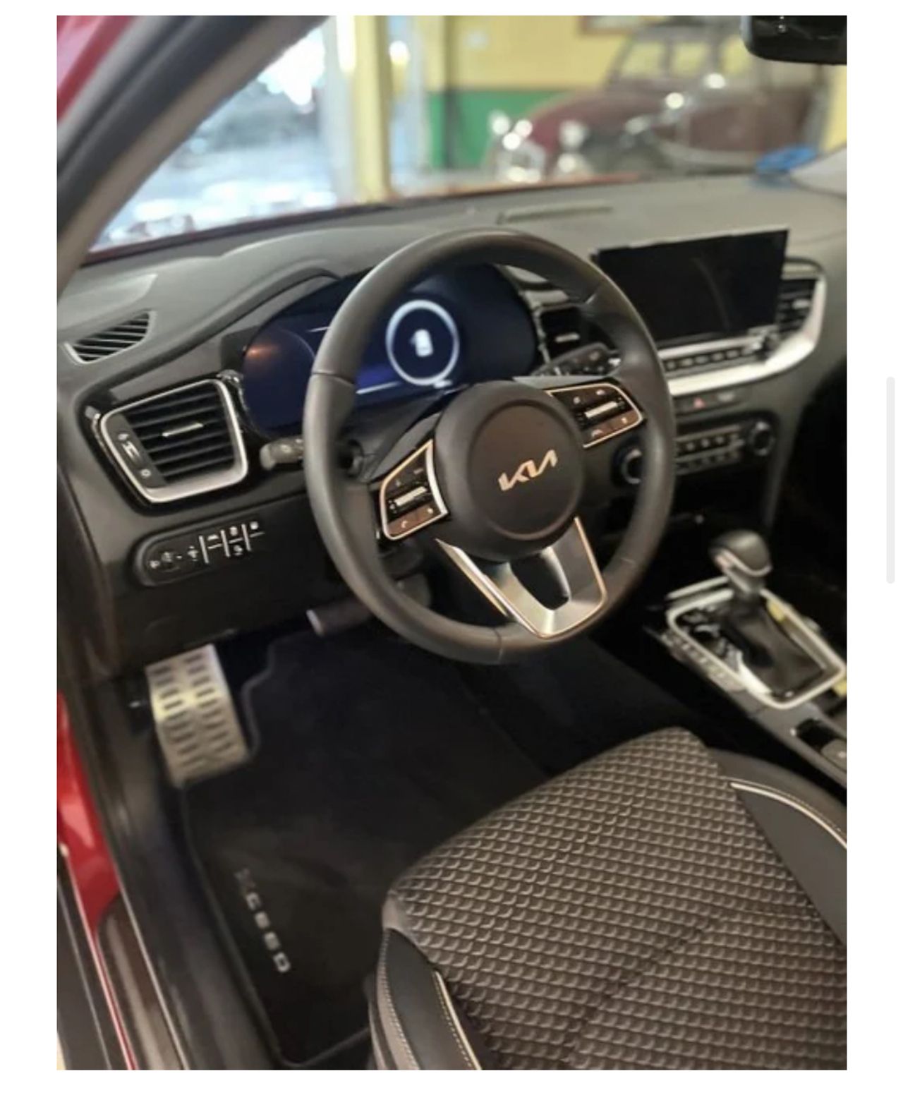 Foto Kia XCeed 9