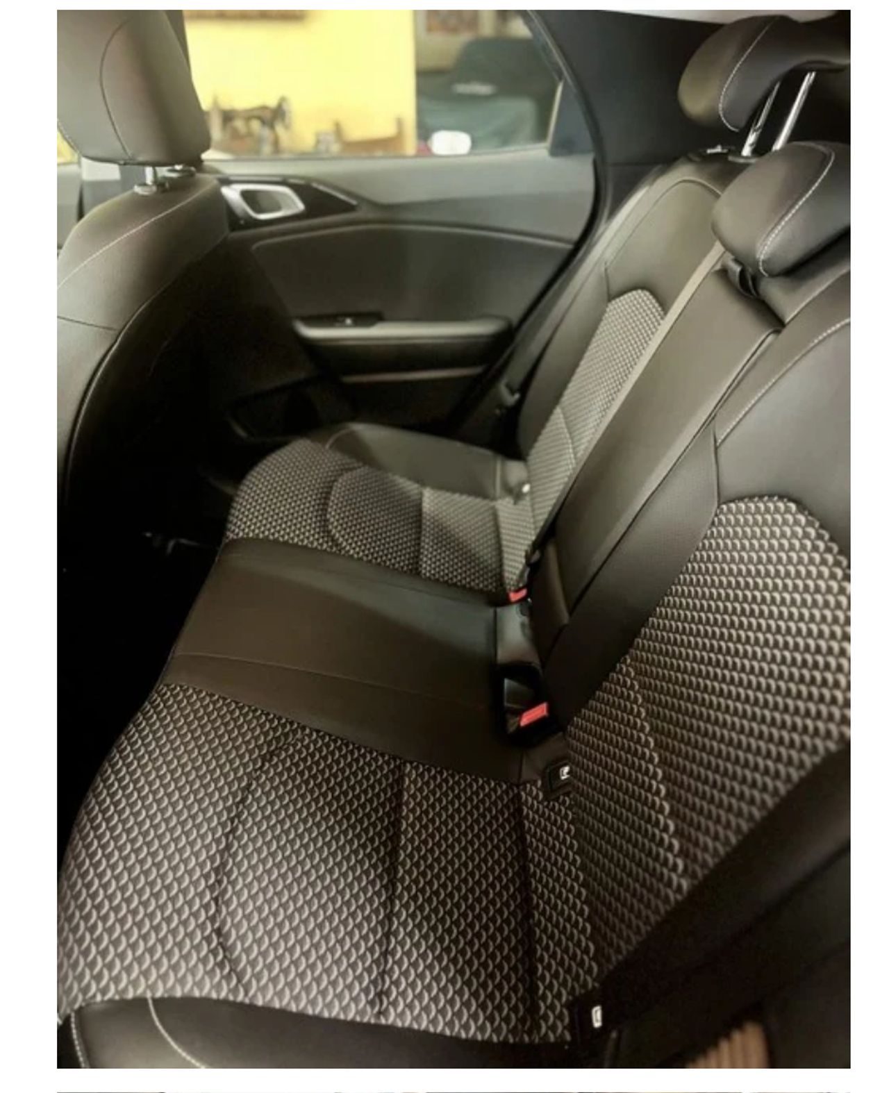 Foto Kia XCeed 13