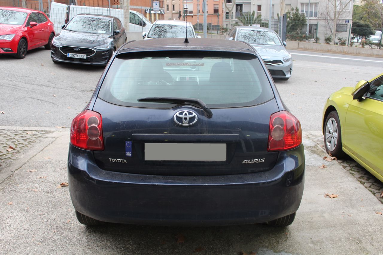 Foto Toyota Auris 6