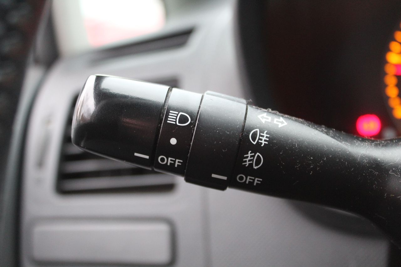 Foto Toyota Auris 13