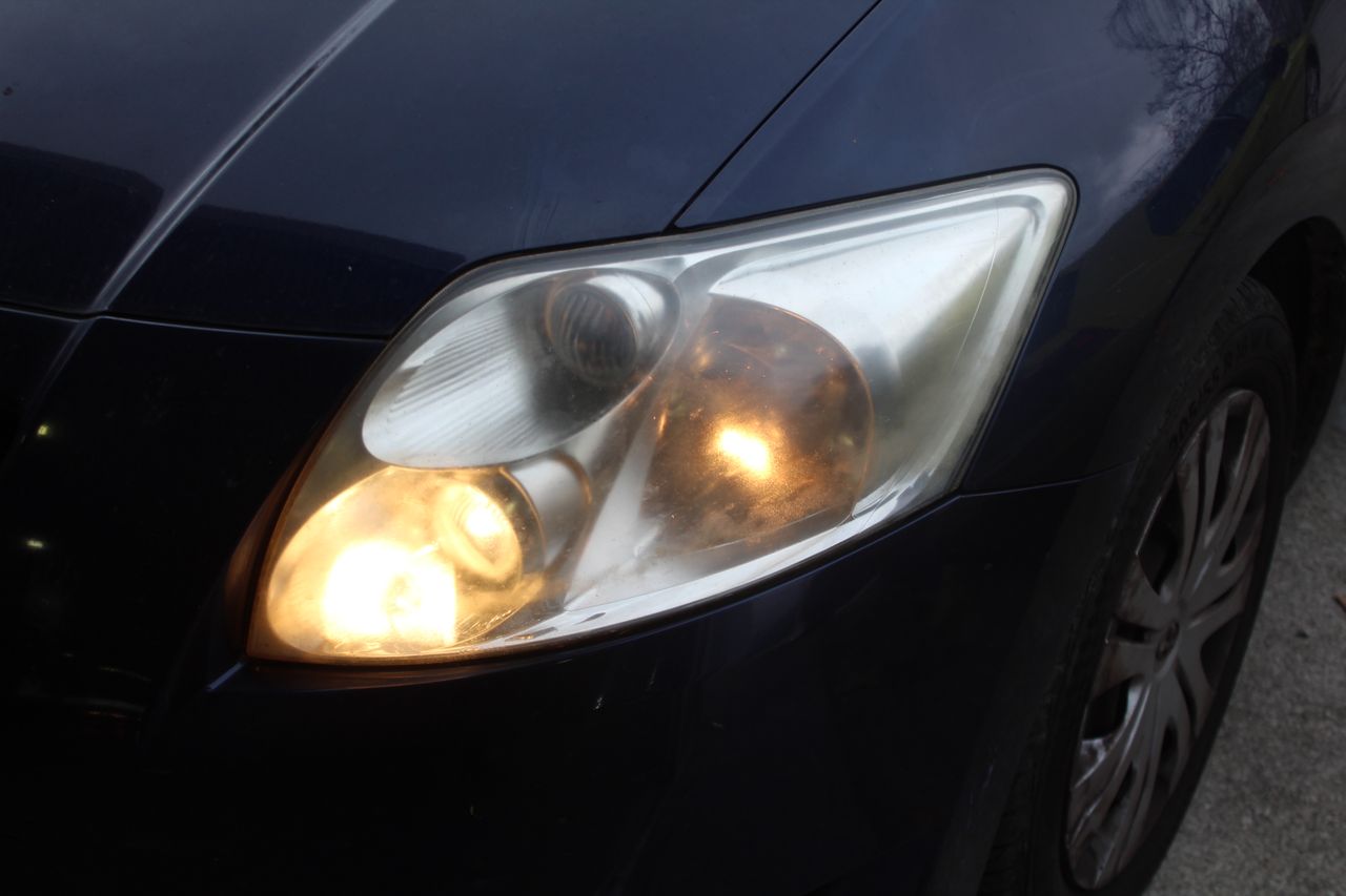 Foto Toyota Auris 21