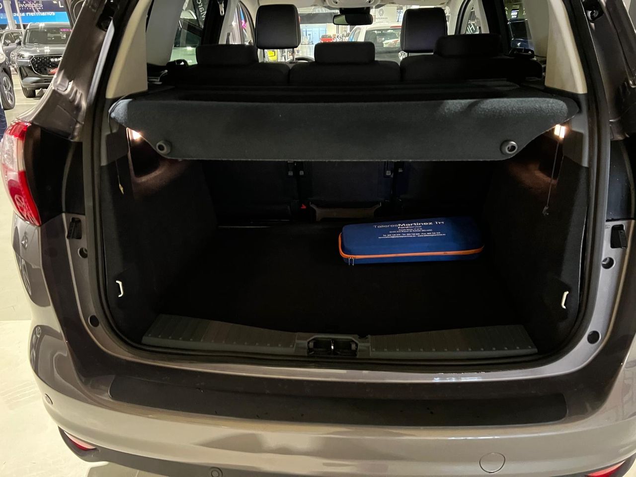 Foto Ford C-Max 9