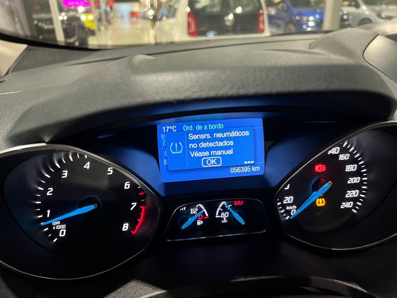 Foto Ford C-Max 16