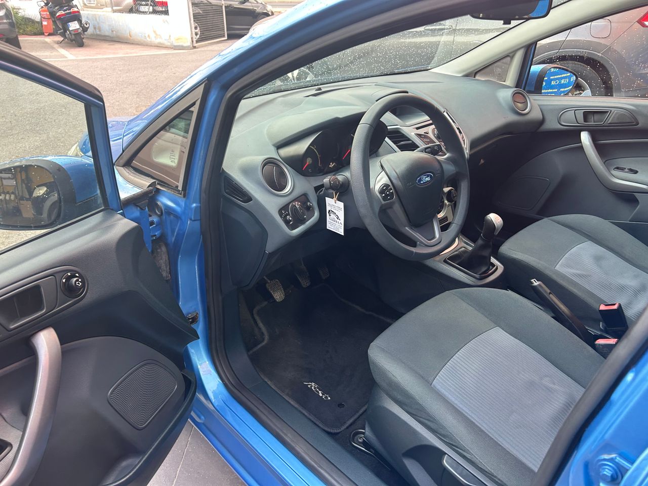Foto Ford Fiesta 14