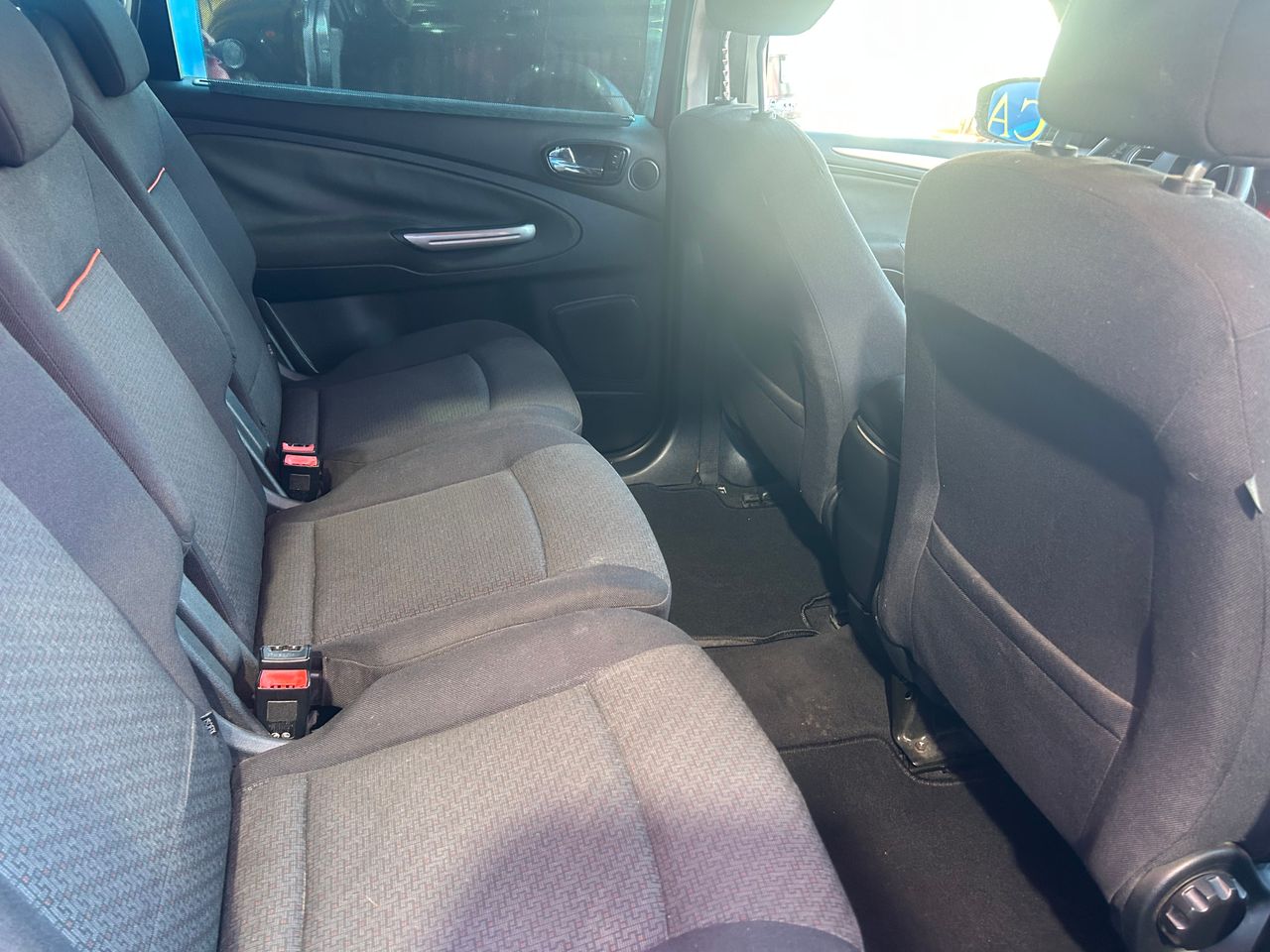 Foto Ford S-Max 23