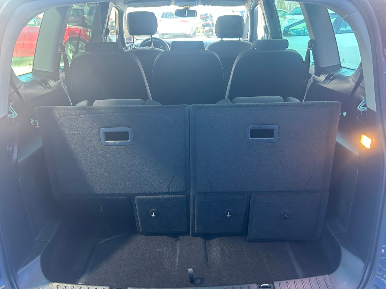 Foto Ford S-Max 24