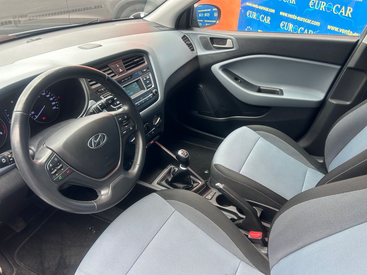 Foto Hyundai i20 11