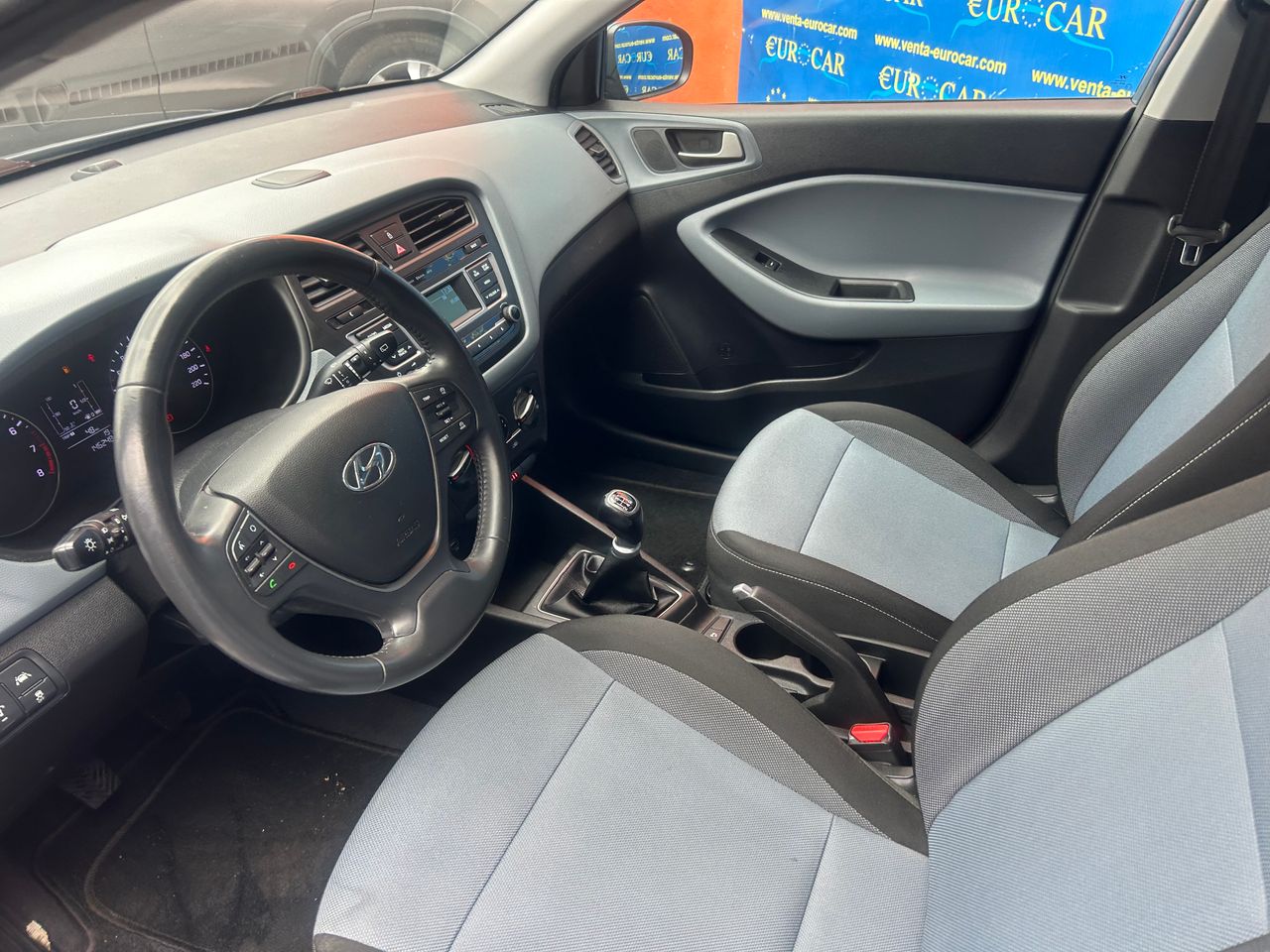 Foto Hyundai i20 12