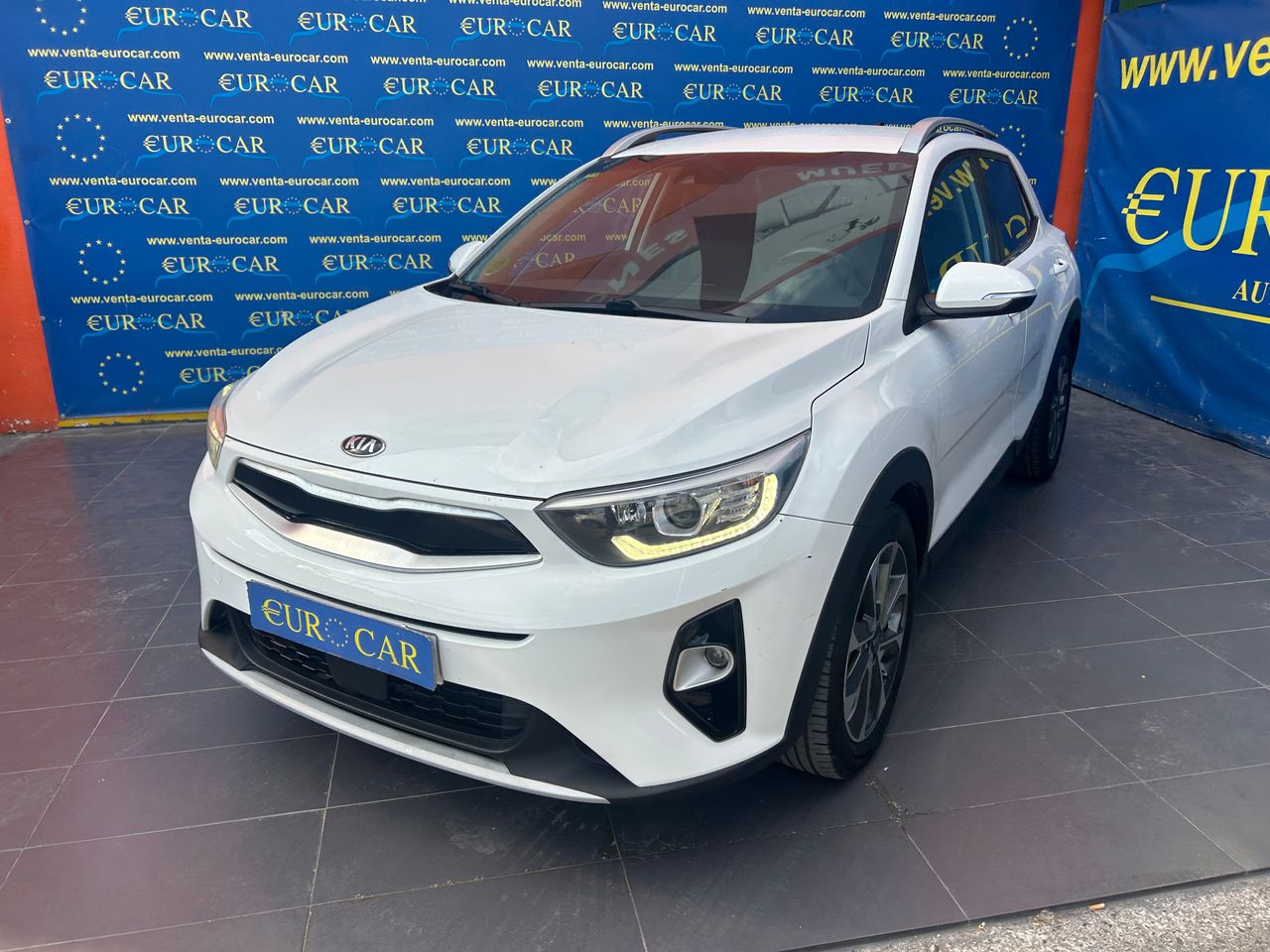 Foto Kia Stonic 2
