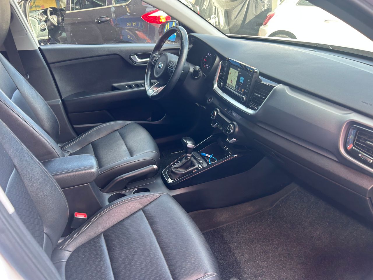 Foto Kia Stonic 25