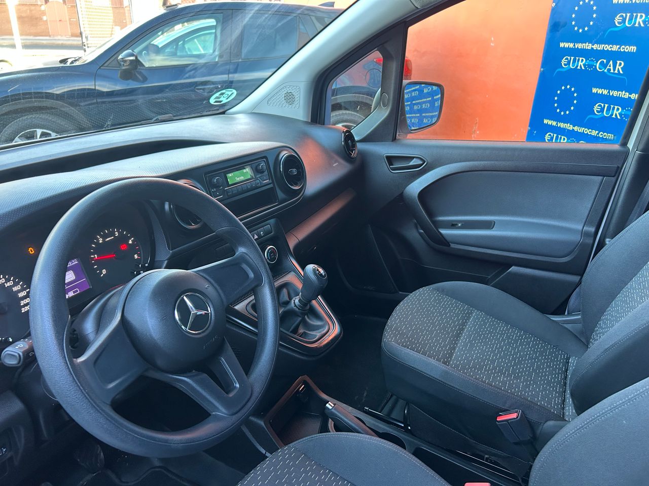 Foto Mercedes-Benz Citan 10