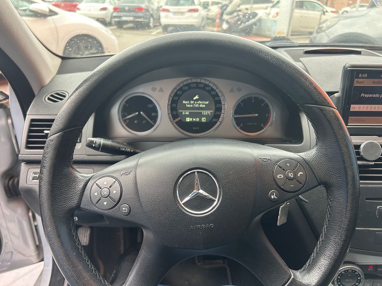 Foto Mercedes-Benz Clase C 8