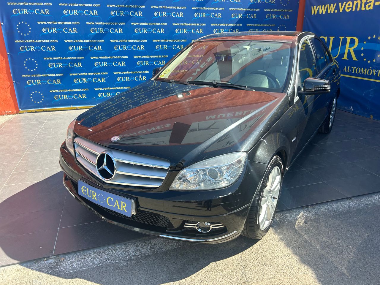 Foto Mercedes-Benz Clase C 2