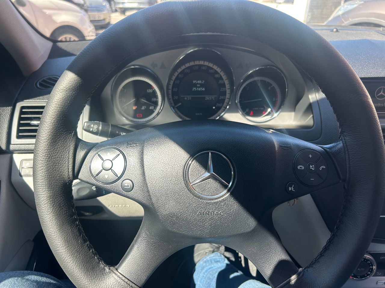 Foto Mercedes-Benz Clase C 9