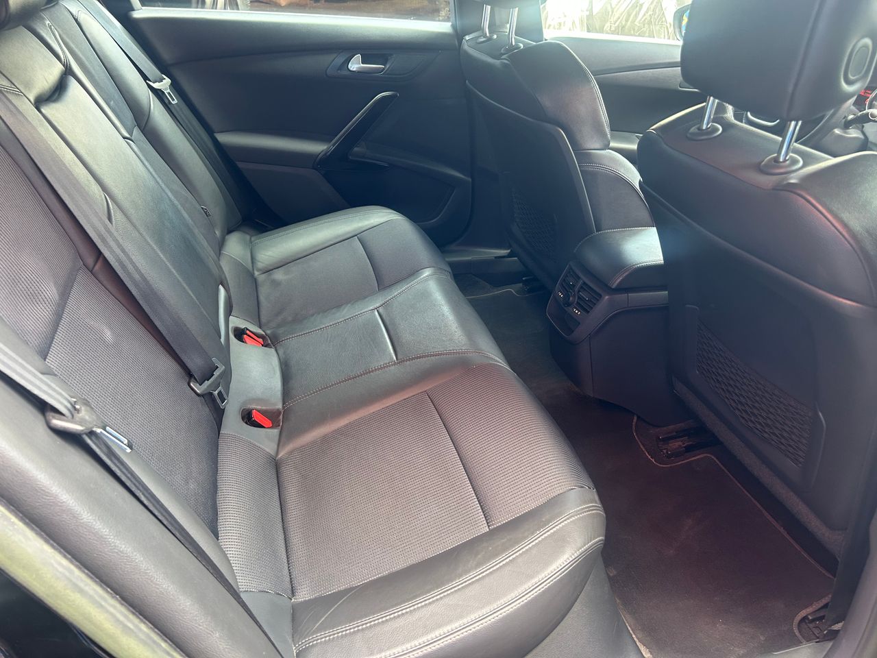 Foto Peugeot 508 23