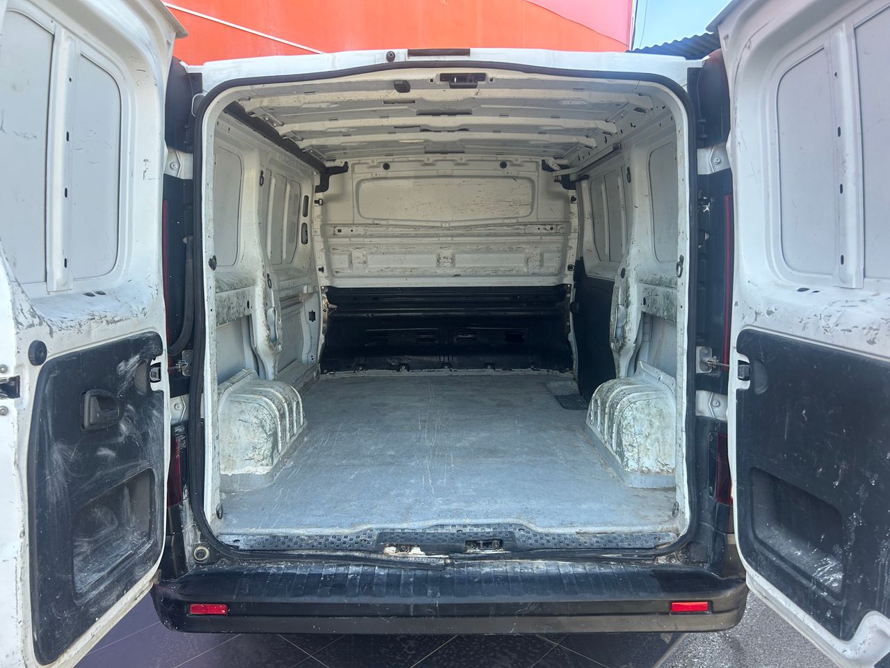 Foto Renault Trafic 29