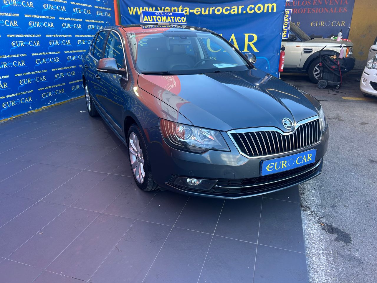 Foto Skoda Superb 4