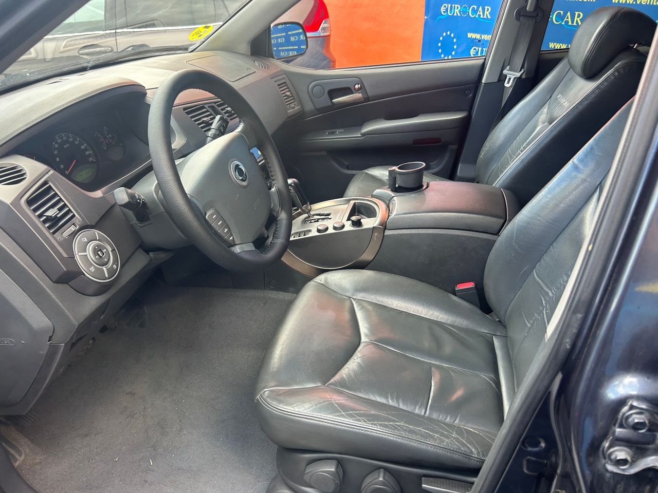 Foto SsangYong Kyron 15