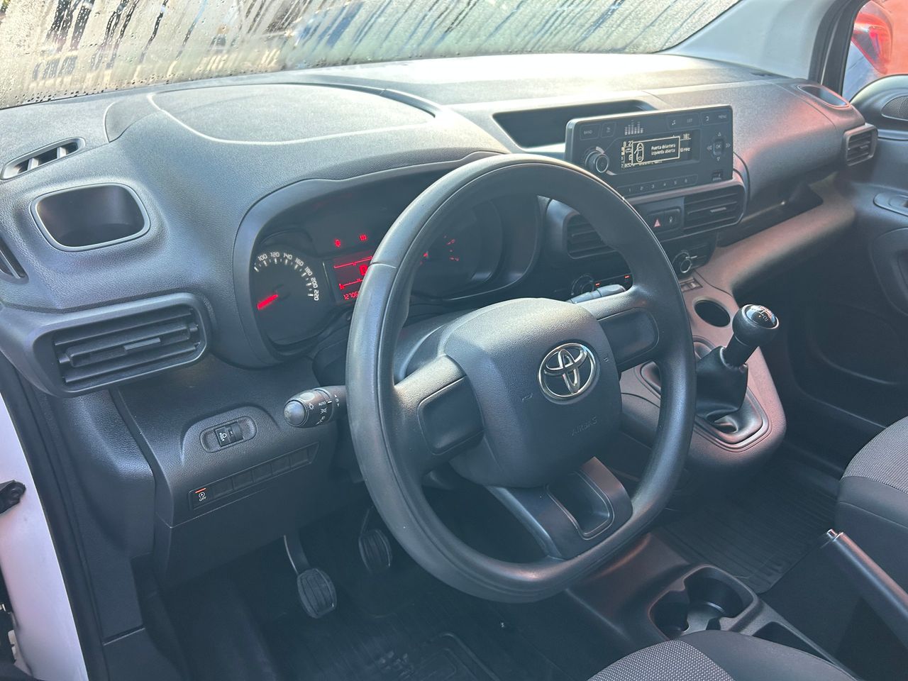 Foto Toyota Proace 8
