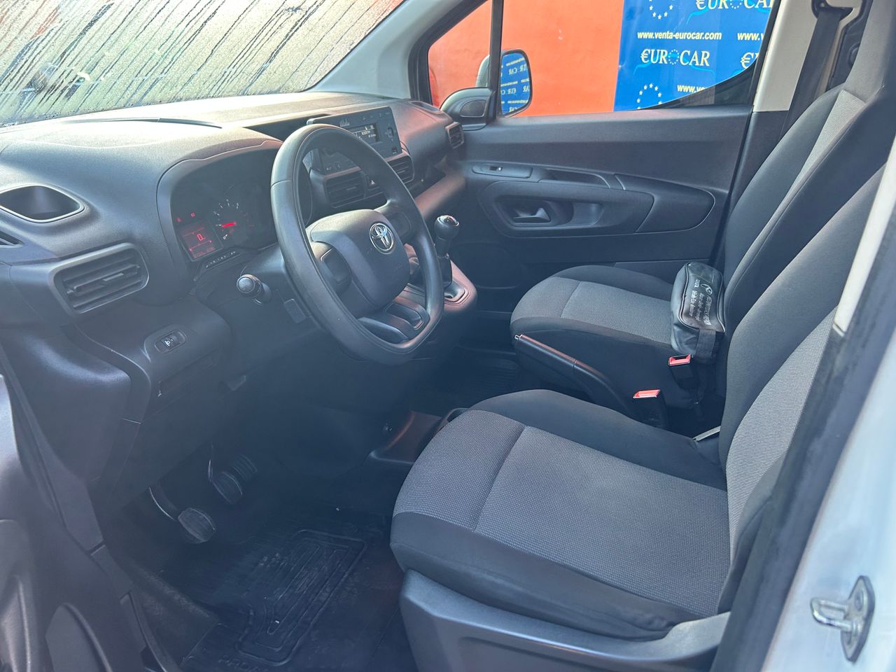 Foto Toyota Proace 10