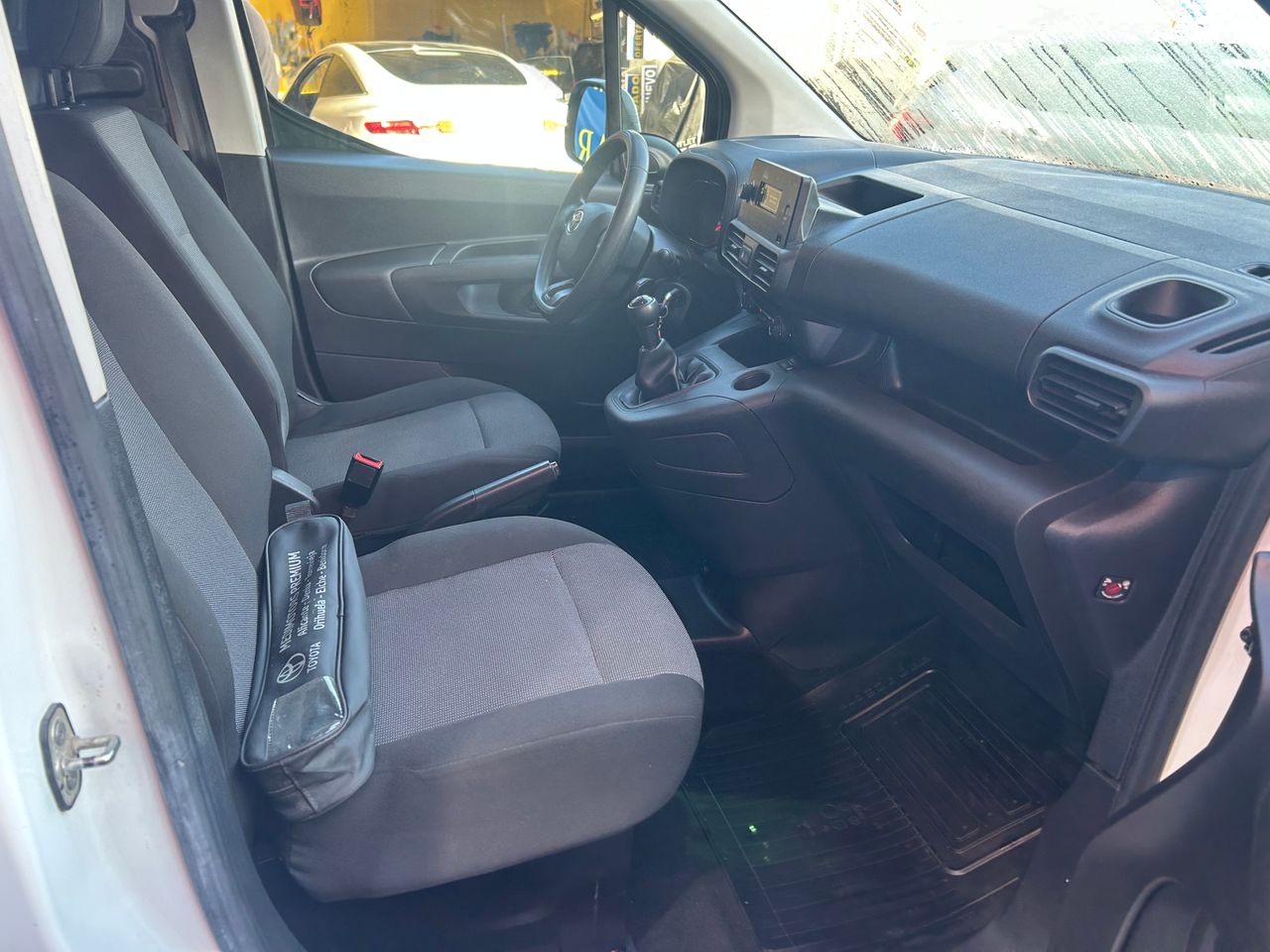 Foto Toyota Proace 18