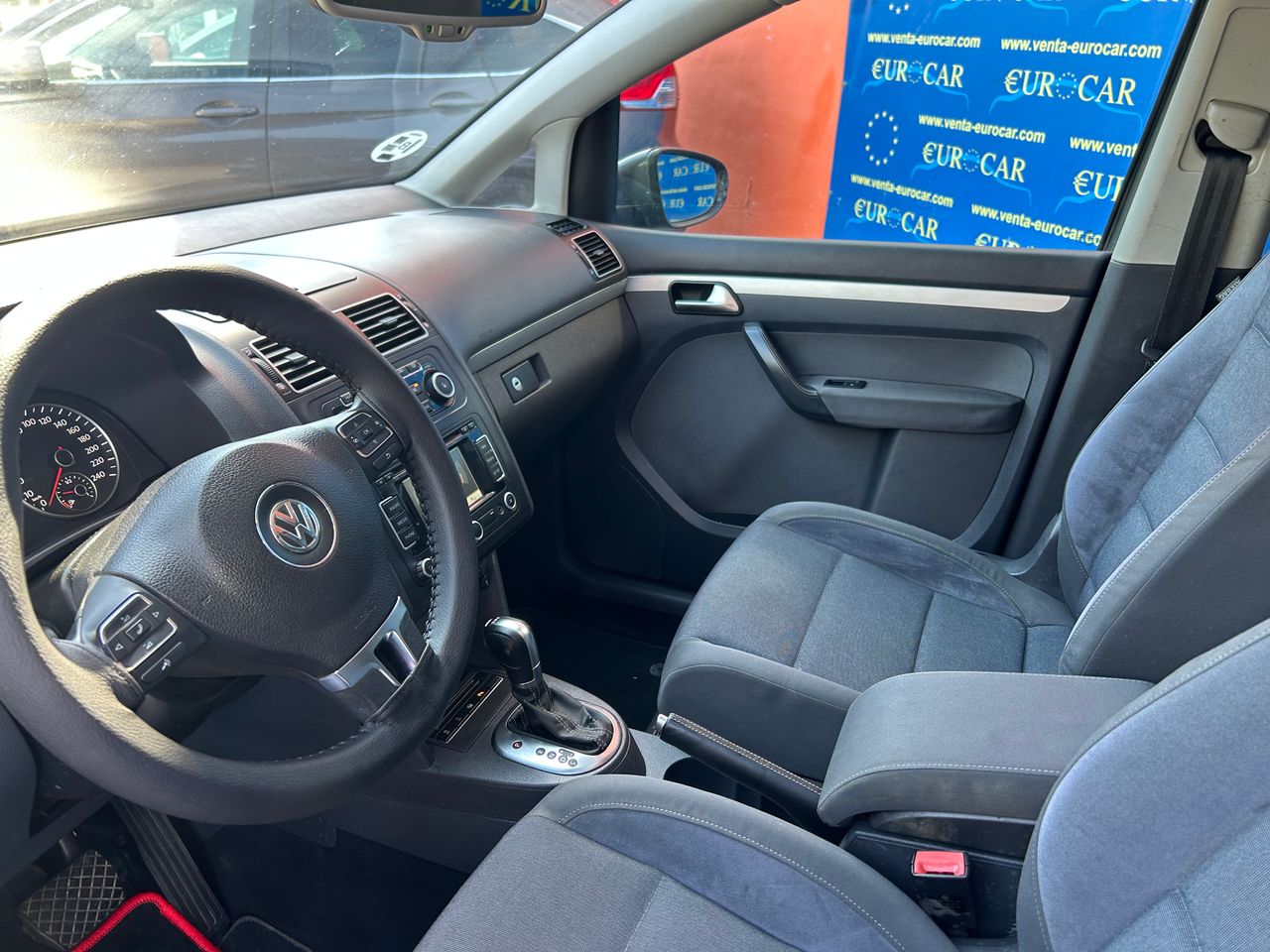 Foto Volkswagen Touran 13