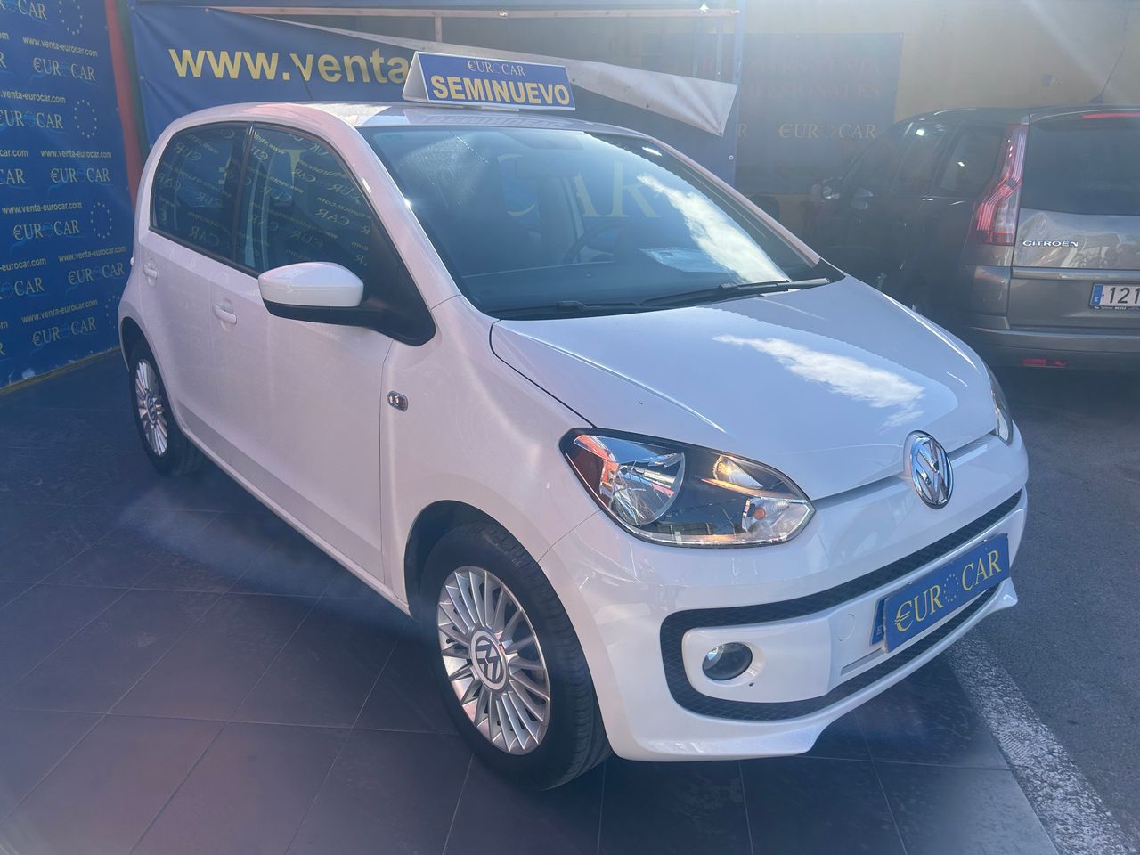 Foto Volkswagen Up 6