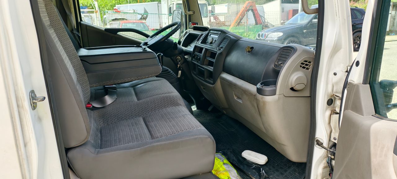 Foto Nissan Cabstar 5