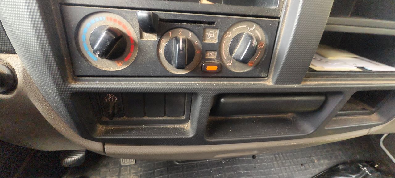 Foto Nissan Cabstar 13