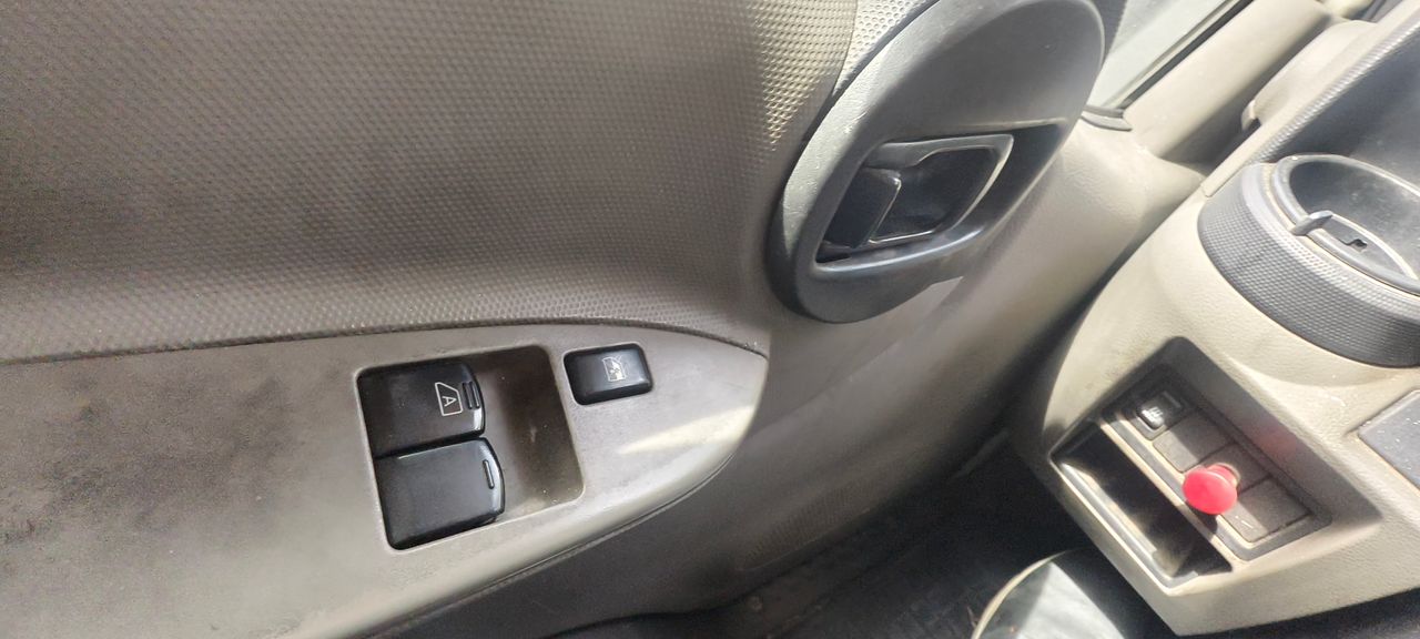 Foto Nissan Cabstar 15