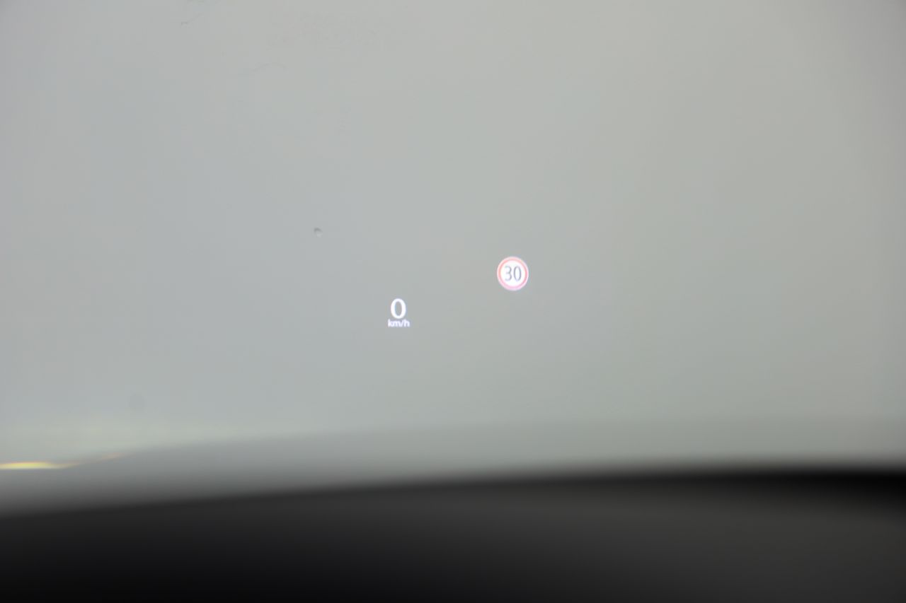Foto Mazda CX-80 32