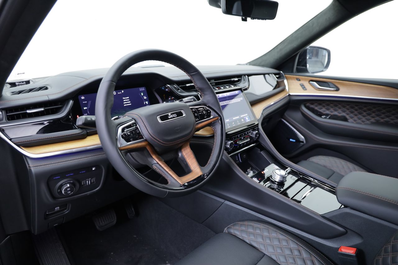 Foto Jeep Grand Cherokee 13