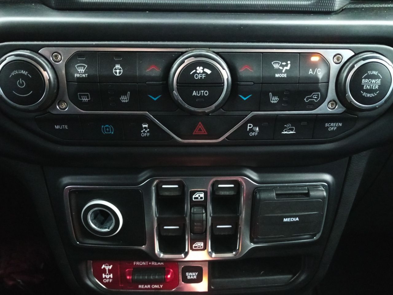 Foto Jeep Wrangler 19